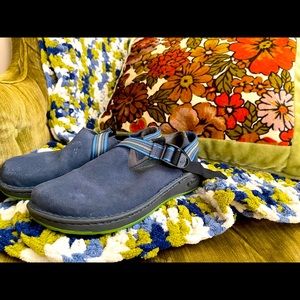 ✿ Suede Chaco Clog ✿